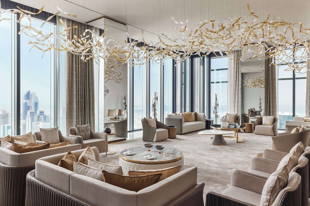 Villa (one Uae Resident, Uae Id Mandatory)