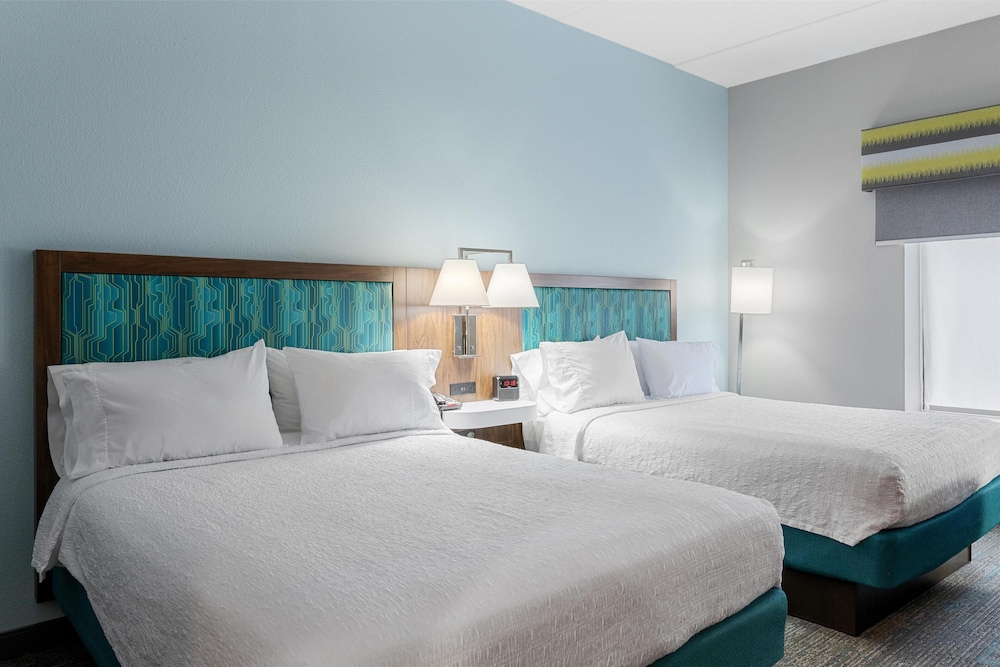 Room, 2 Queen Beds, Non Smoking, Kitchenette - Photo 3