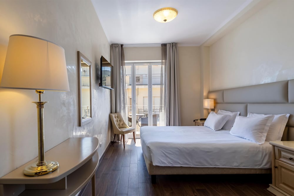 Superior Double Room photo 1