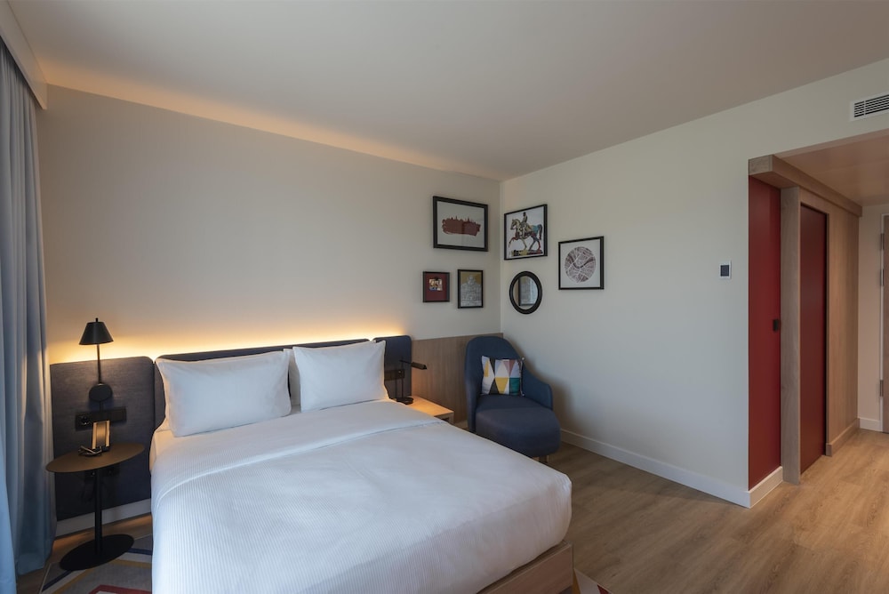 Room, 1 Queen Bed, Accessible