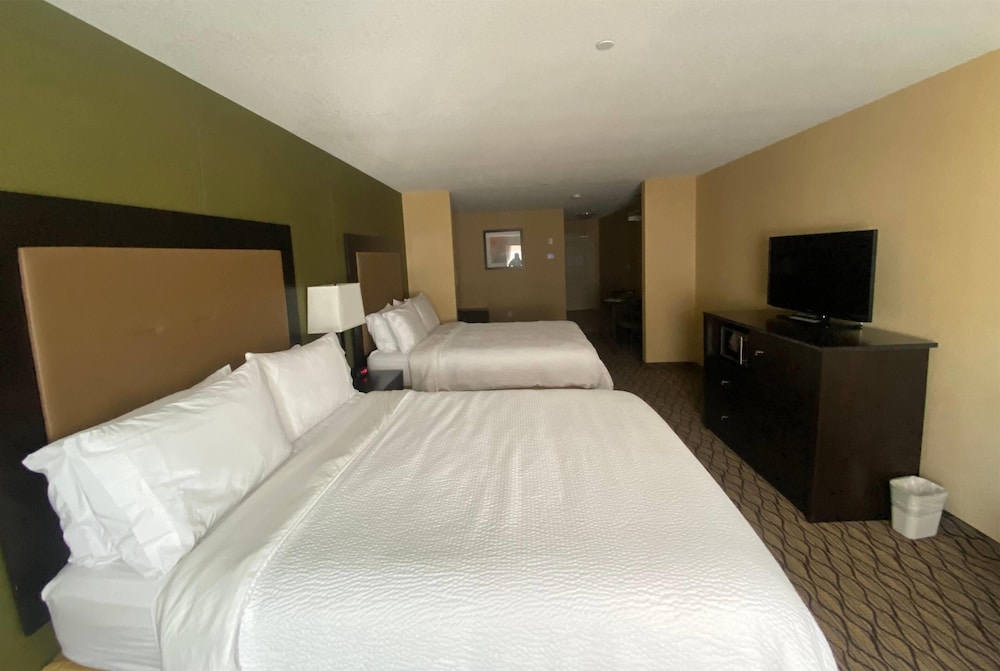 Suite, Multiple Beds, Non Smoking