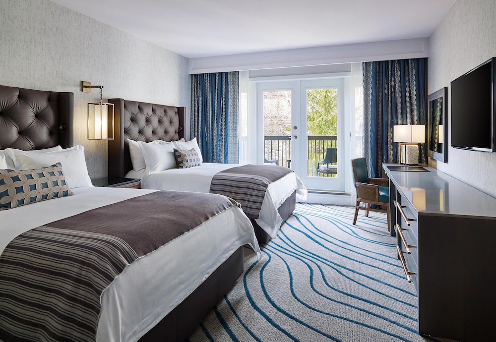 Room, Multiple Beds, Mountain View (Connector)