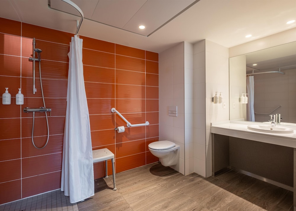 Room, 2 Twin Beds, Accessible