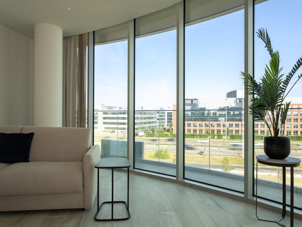Suite, 1 Bedroom photo 3