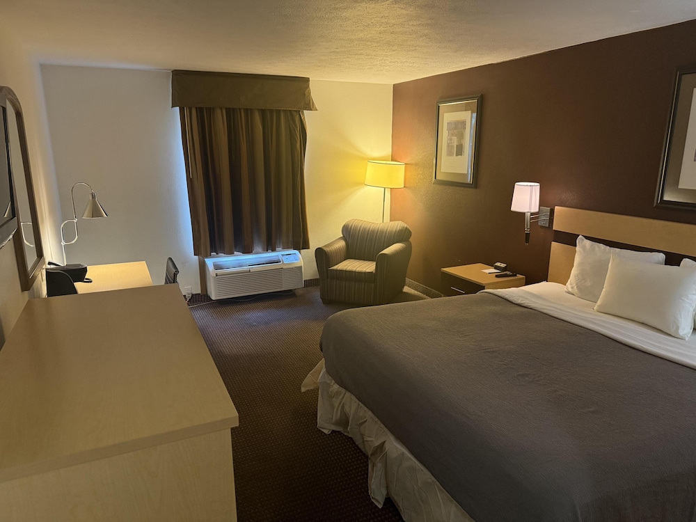 Surestay By Best Western Obetz Rickenbacker Airport