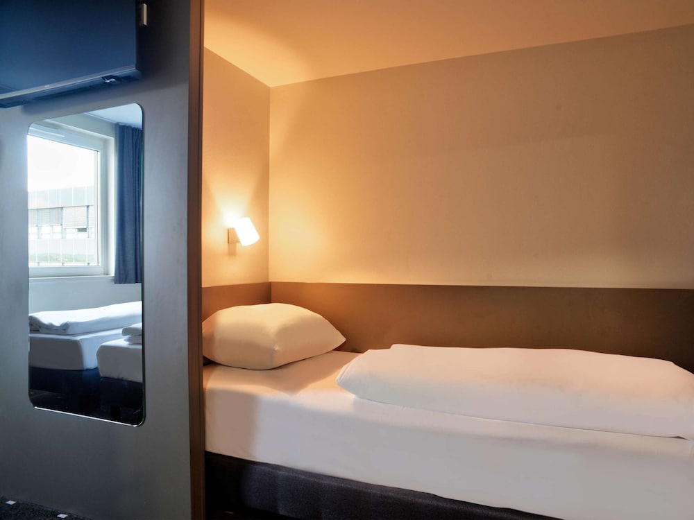 Triple Room - Photo 2