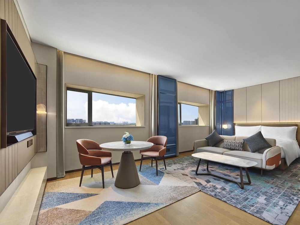 King Two Bedroom Suite Executive Tower