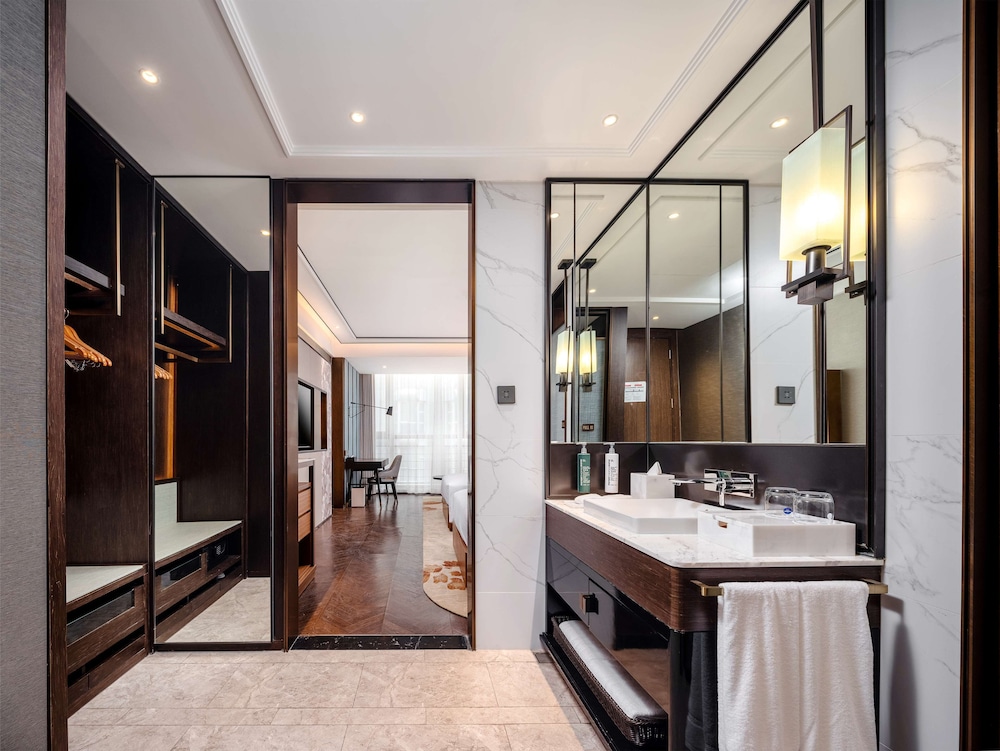 Deluxe Room, 2 Twin Beds