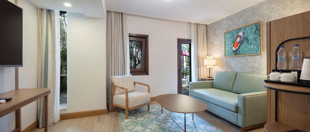 King Deluxe One Bedroom Suite