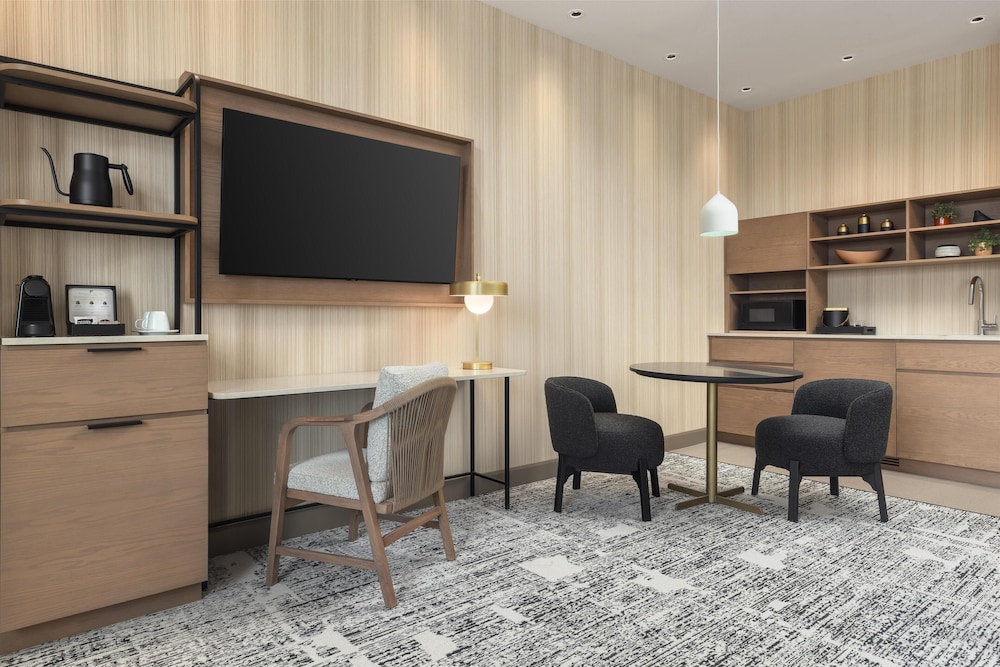 Junior Suite, 1 King Bed