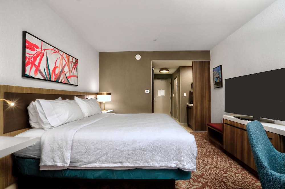 Room, 1 King Bed - Photo 2