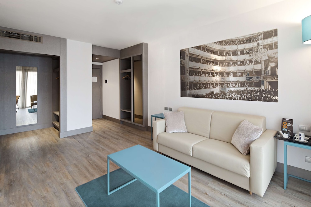 Junior Suite (Extra Bed 3 adults) photo 3