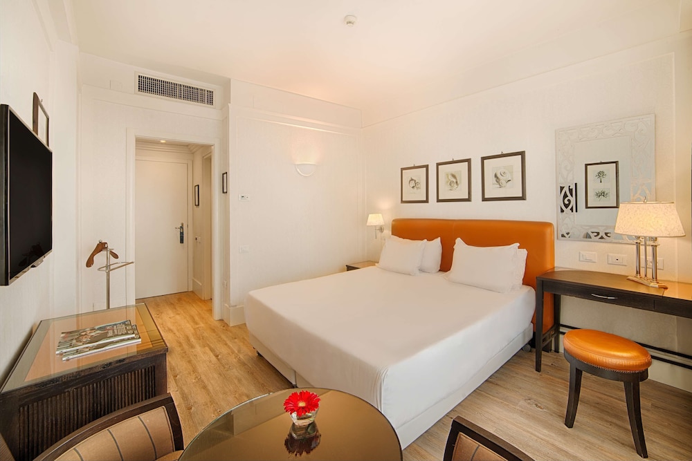 Standard Room, Terrace, Garden View - Photo 1