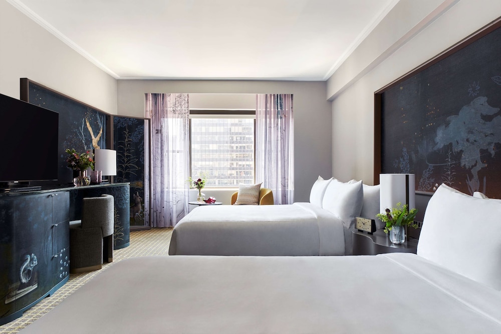 Room, 2 Queen Beds, Accessible, City View (with Tub Shower)
