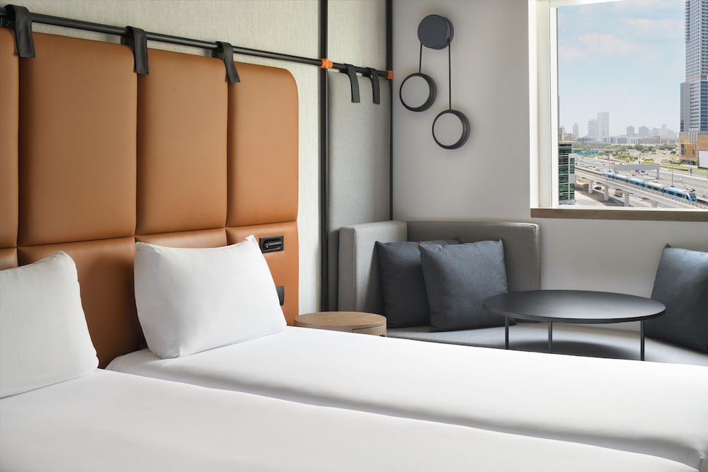 Premium Twin Room, 2 Twin Beds photo 2