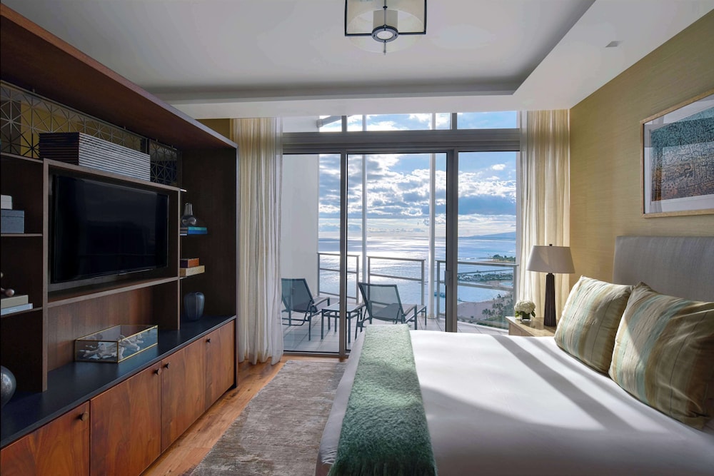 LXR Ocean View Penthouse Suite, 2 Bedrooms, Ocean View thumbnail 6