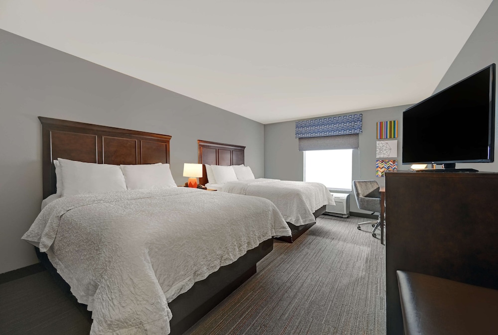 Room, 2 Queen Beds, Accessible, Non Smoking - Photo 4