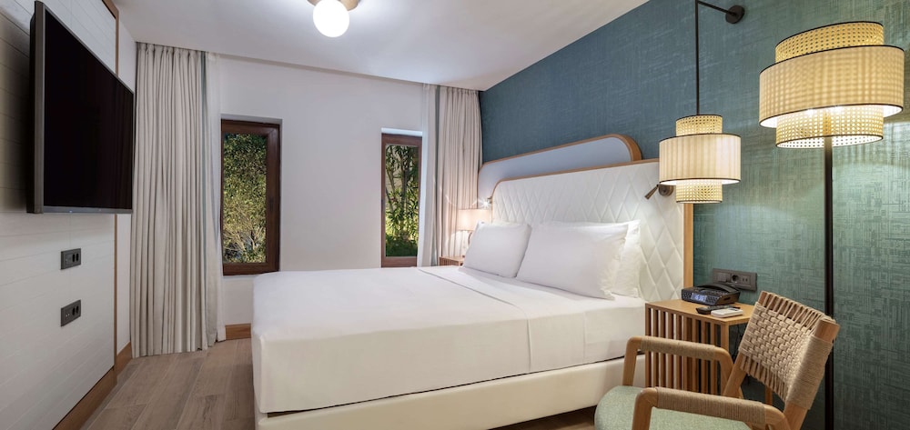 King Executive Junior Suite