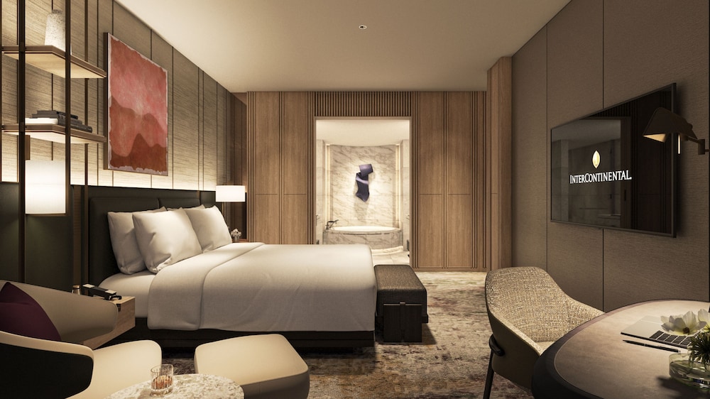 Suite, 1 Bedroom, Club Lounge Access (High Floor)