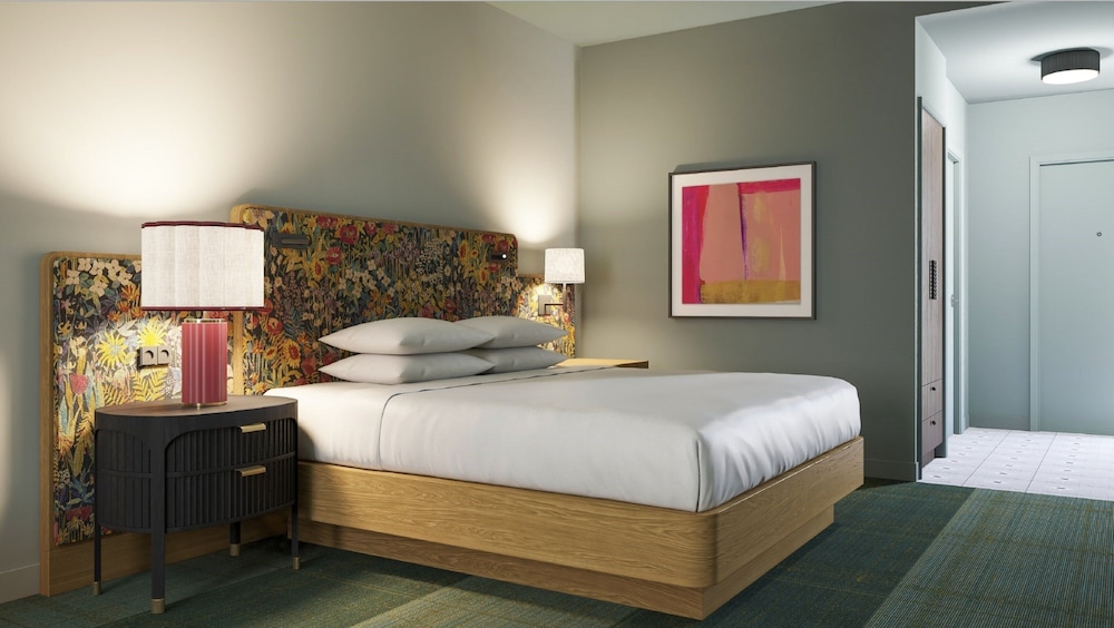 Standard Room, 2 Queen Beds, Roll-in Shower (Roll-In Shower)