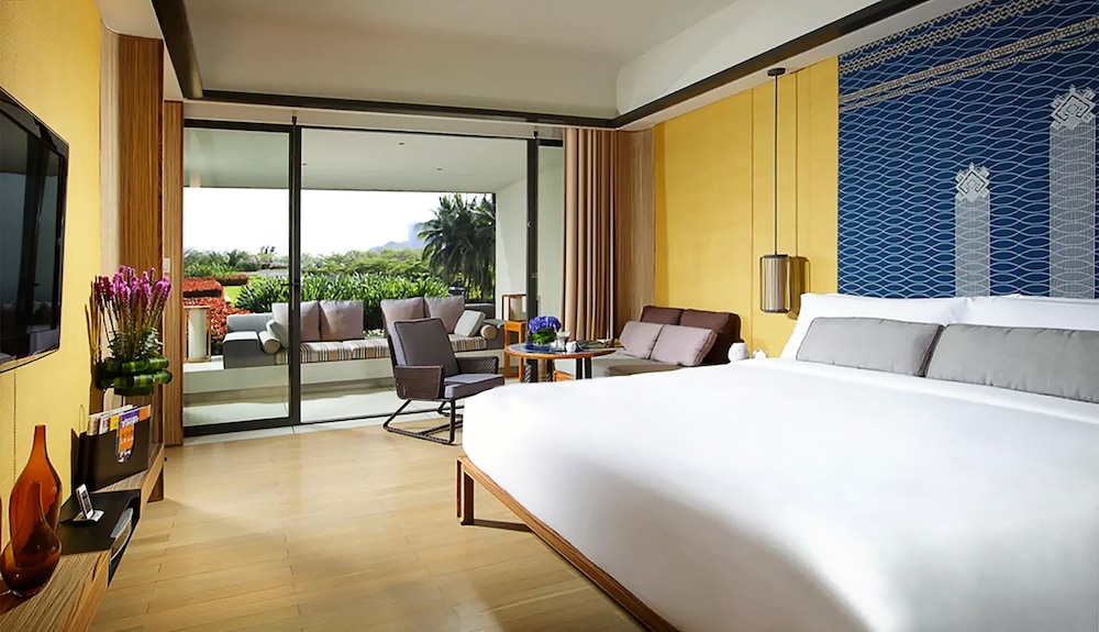 Classic Room, 1 King Bed - Photo 2