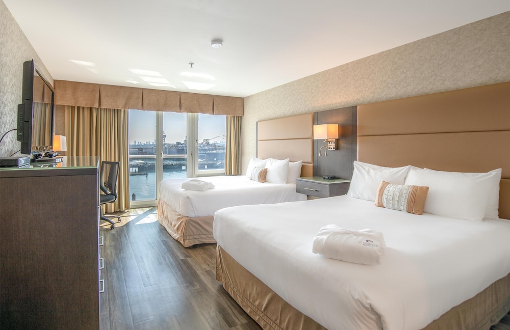 Premium Room, 2 Queen Beds photo 1