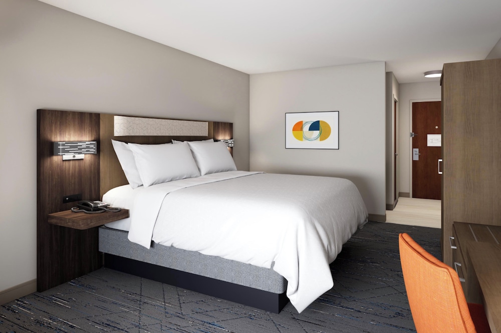 Suite, 1 King Bed with Sofa bed (Wet Bar) - Photo 3