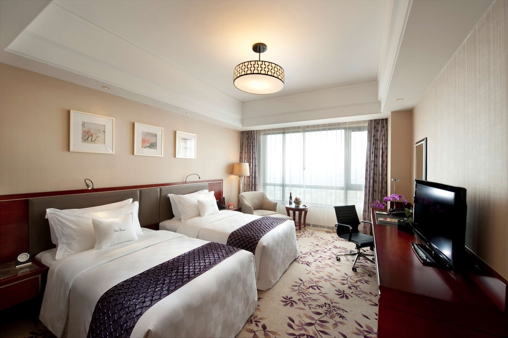 TWIN 2 BEDS EXECUTIVE ROOM photo 3