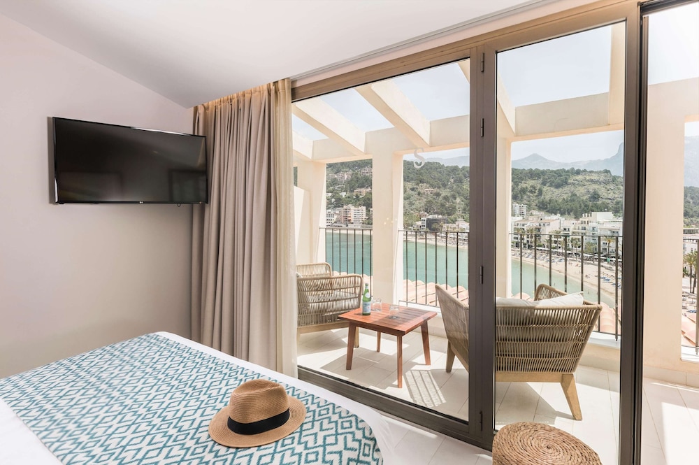 Superior Double Room, Sea View photo 2