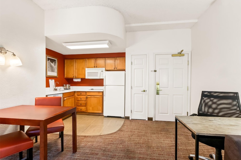 Studio Suite, 1 King Bed