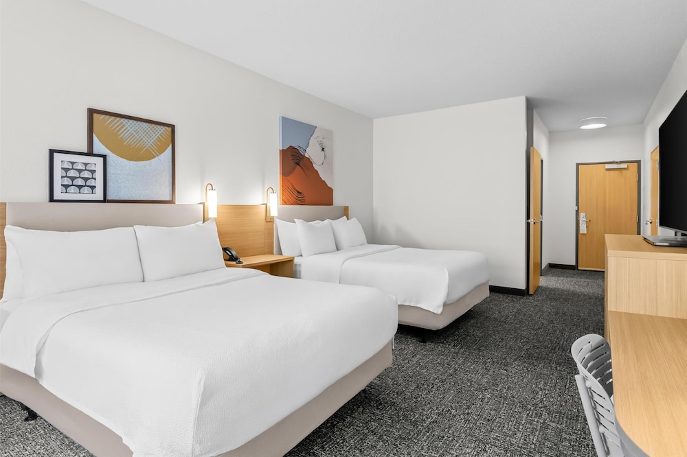 Room, 2 Queen Beds, Accessible, Bathtub (Mobilty & Hearing) - Photo 1