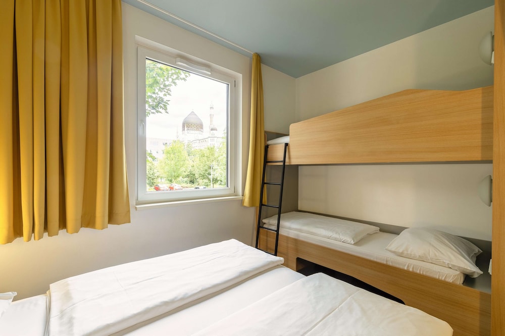 Quadruple Room photo 3