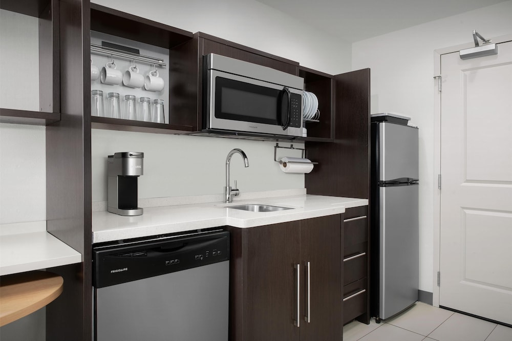 Room, 2 Queen Beds, Accessible (Hearing)