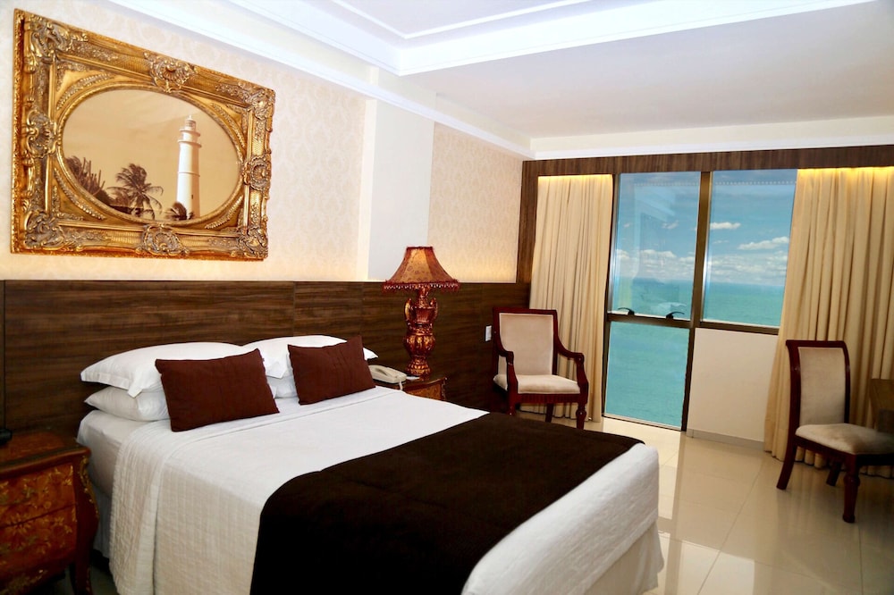 Standard Room, 1 King Bed, Non Smoking, Oceanfront - Photo 5