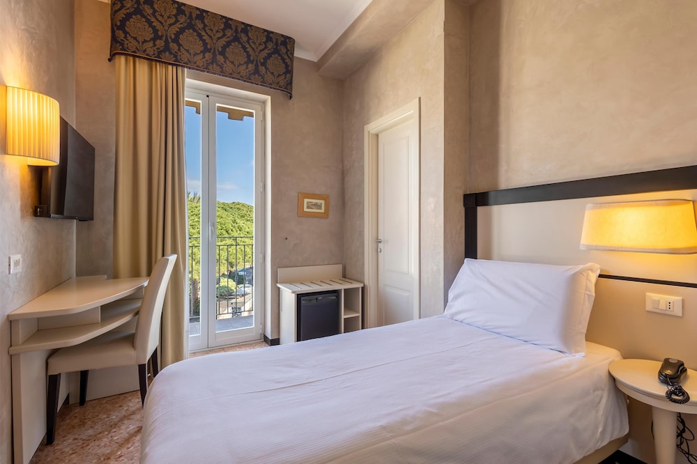 Superior Single Room, Balcony