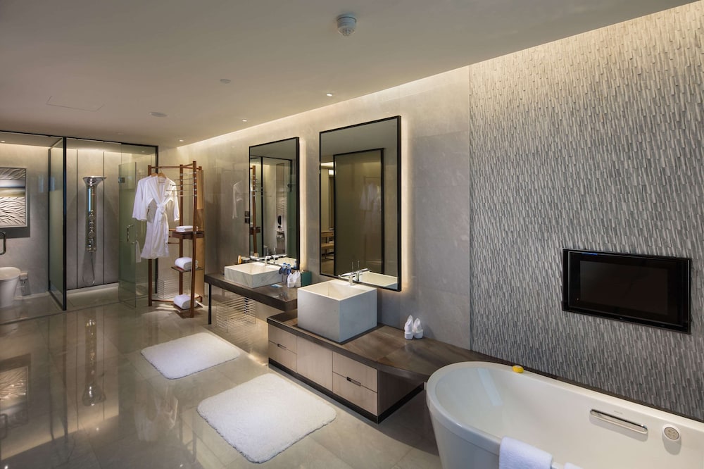Presidential Suite, 1 King Bed, Non Smoking, photo 6