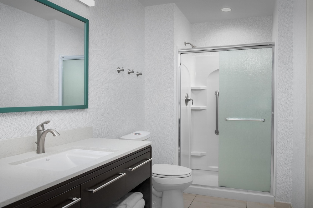 Suite, 1 Bedroom thumbnail 6