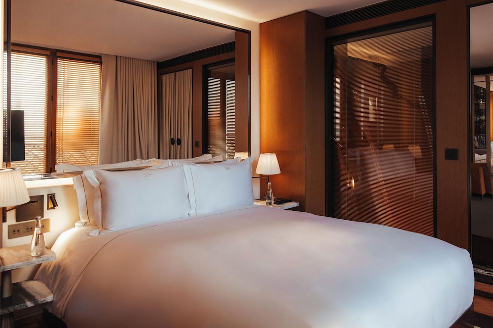 Family Room, Multiple Beds, Air conditioning