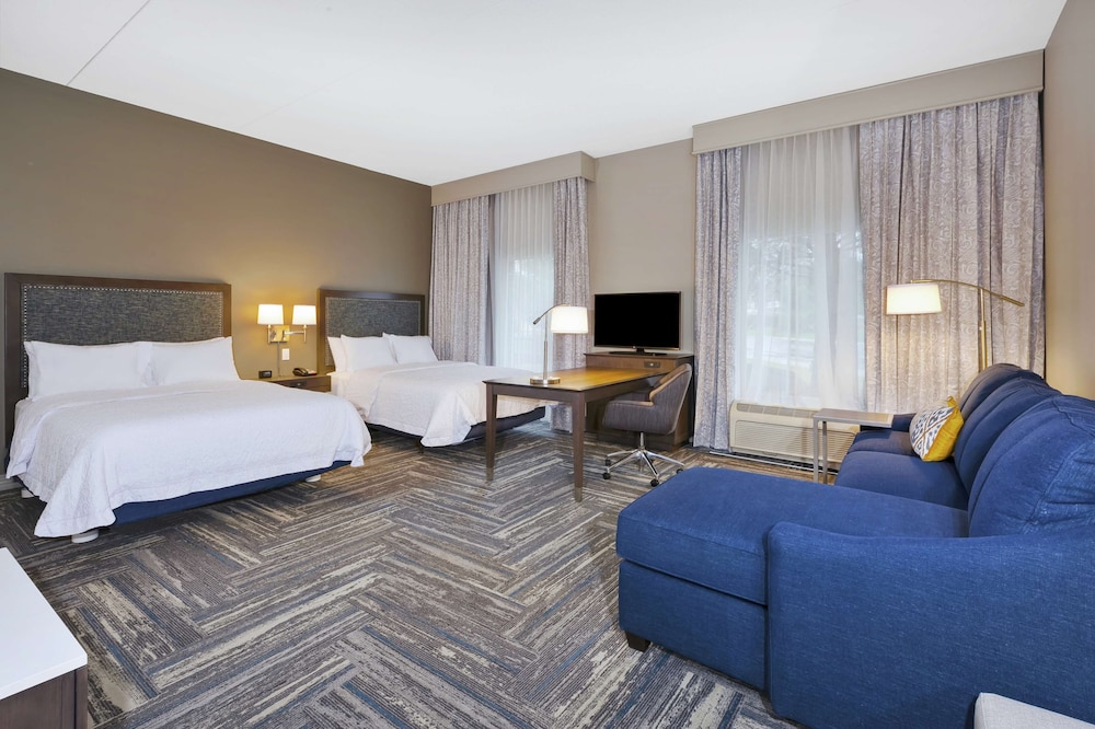 Room, 2 Queen Beds, Accessible, Non Smoking photo 2