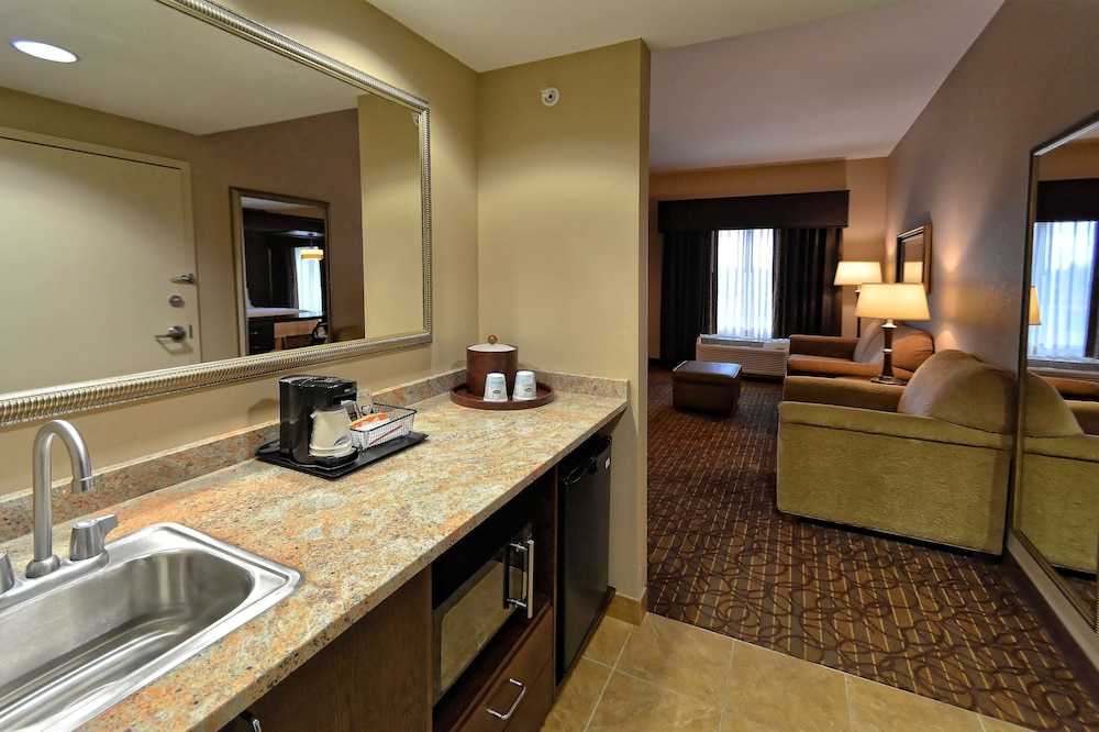Studio Suite, 2 Queen Beds - Photo 4