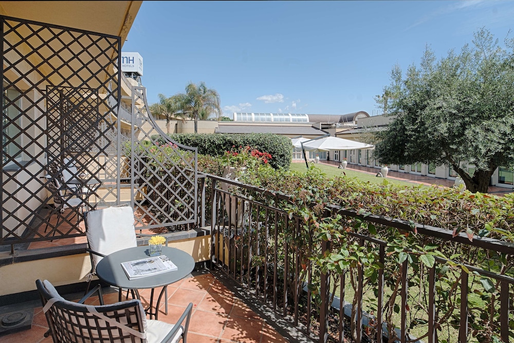 Standard Room, Terrace, Garden View - Photo 5