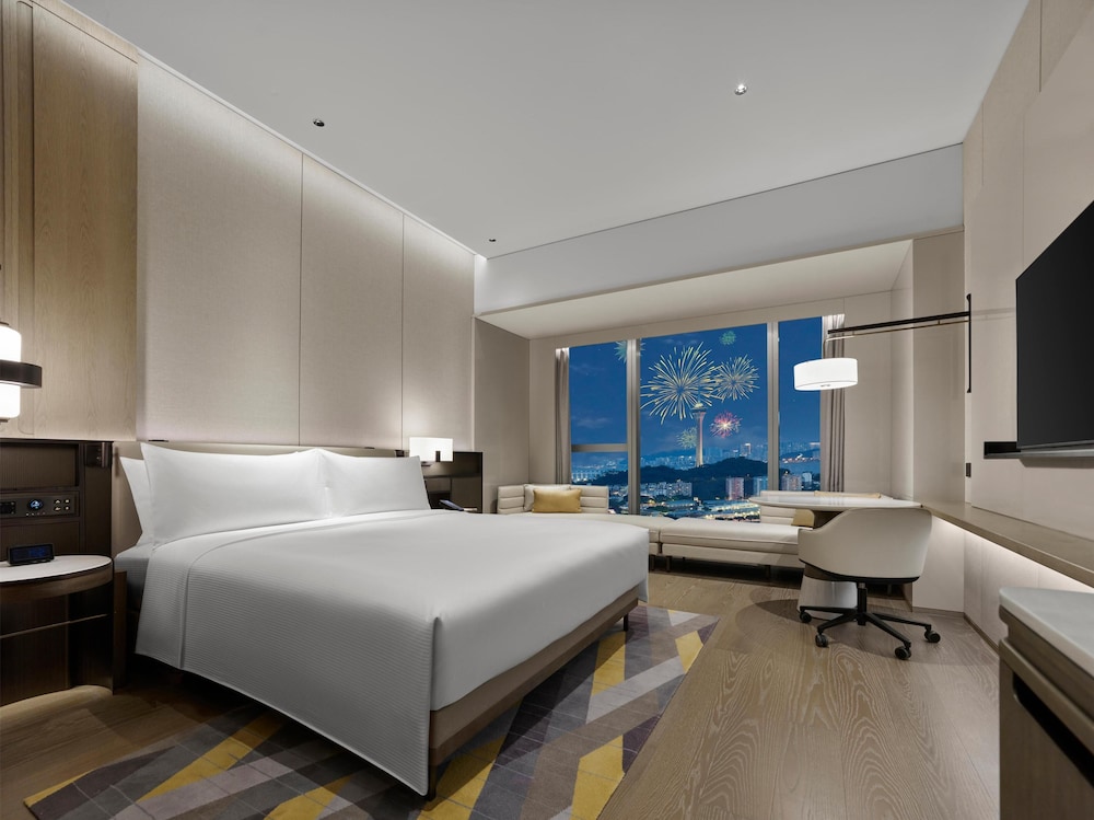 Room, 1 King Bed, Sea View (Firework)