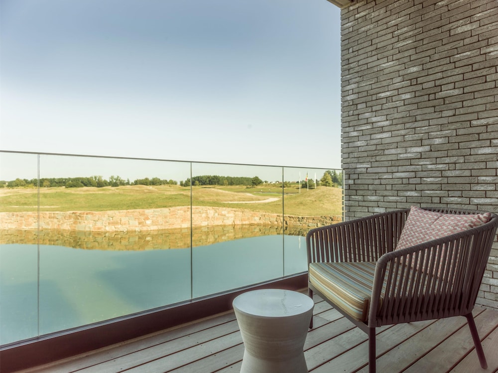 Premium Room, Lake View (Collection)