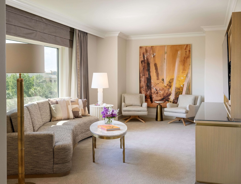 Suite, 2 Bedrooms (Governor's)