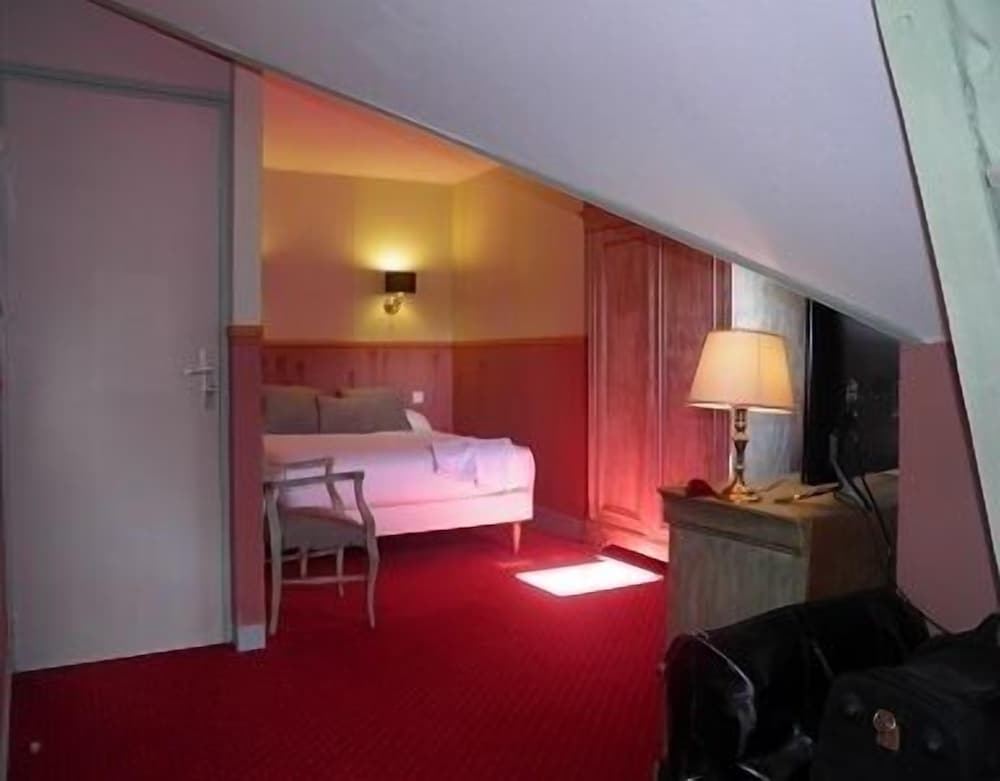 Standard Double Or Twin Room photo 3