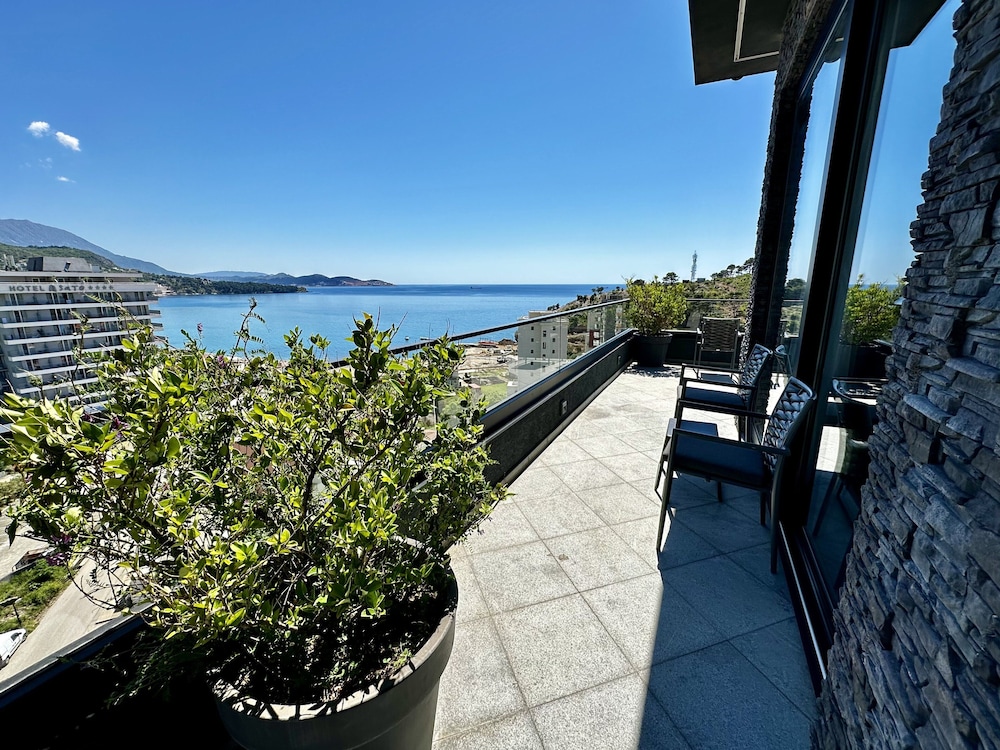 Elite Apartment - Photo 17