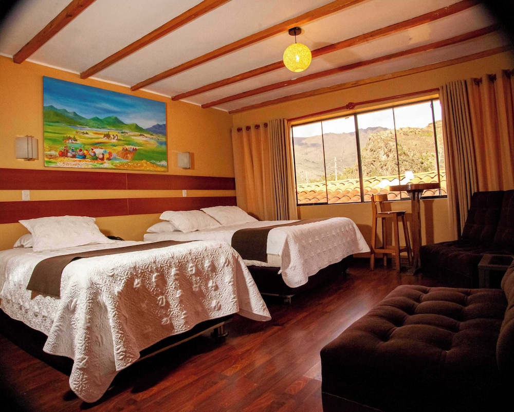 Comfort Twin Room, City View
