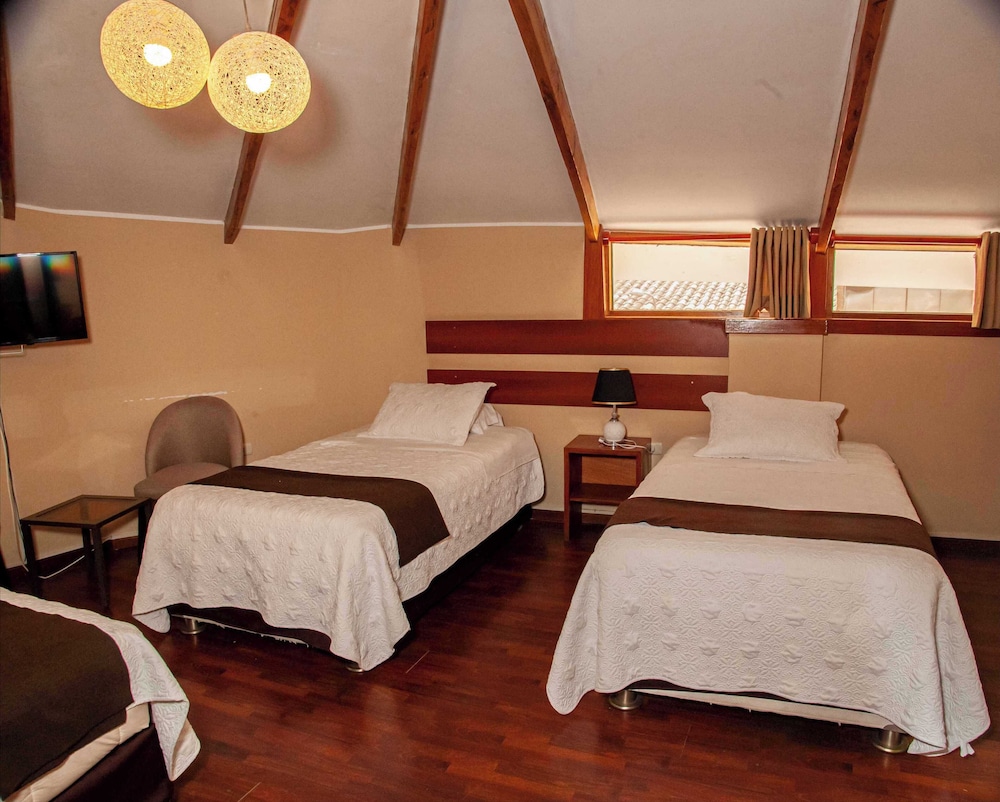 Comfort Triple Room