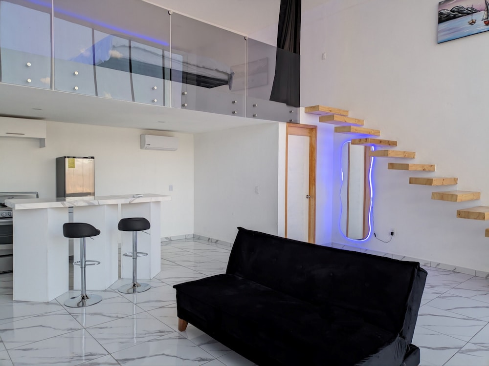 Deluxe Apartment, City View