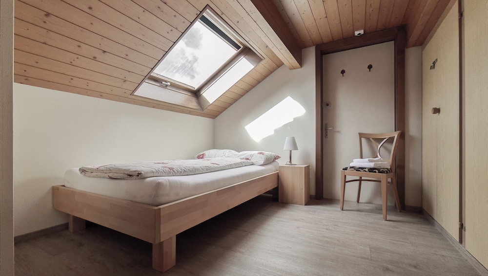 Family Apartment (Excl. 150CHF cleaning fee) photo 2